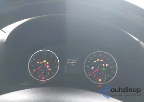 2010 Volkswagen Tiguan Wolfsburg Edition z USA, uszkodzony, nr VIN WVGAV7AX9AW528186